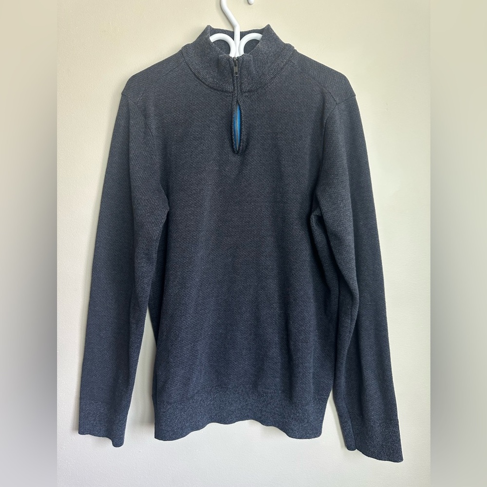 Robert Graham Size XL Gray Zip Up Sweater